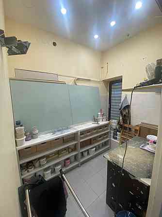 Продается готовый бизнес: Сеть салонов лкм и декоративных материалов Симферополь