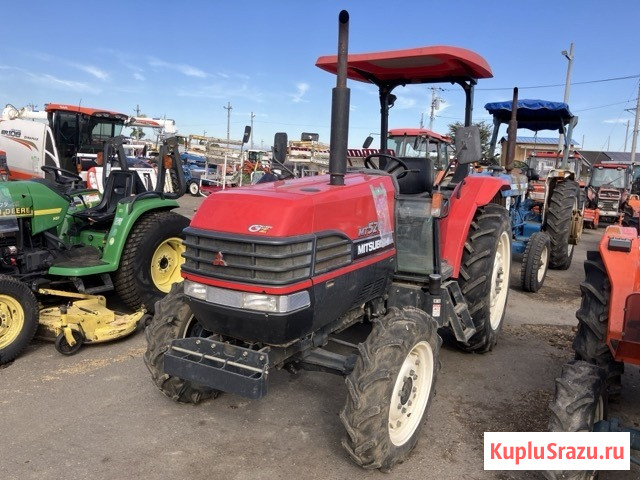 Трактор Mitsubishi MT Series GZ MT520 крыша 4х4 наработка 613 мч Москва - изображение 1