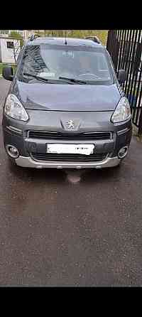 Пежо Партнер Peugeot Partner 2013 года Москва