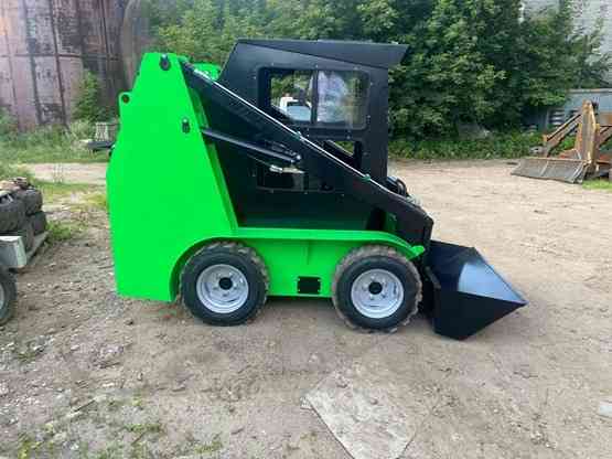 Бортоповоротный мини-погрузчик H 450 Москва