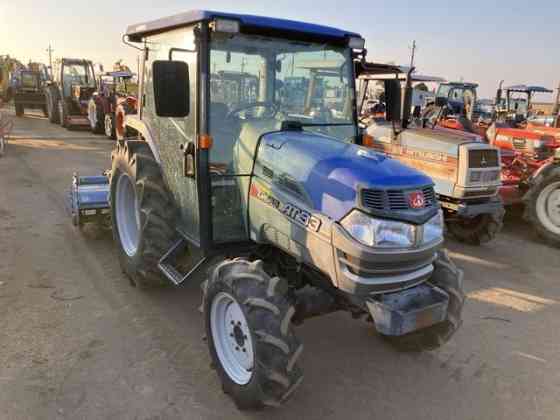 Минитрактор Iseki AT33 кабина 4х4 фреза Москва