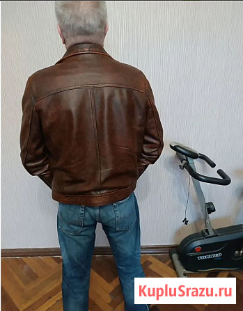 Новая кожаная куртка темно-коричневого цвета Санкт-Петербург - изображение 2