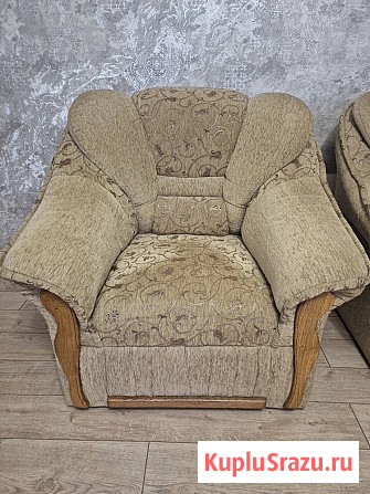 Продам 2 кресла в хорошем состоянии, цена за 1 кресло-5000рублей, цена за 2 кресла-10000 рублей Симферополь - изображение 2