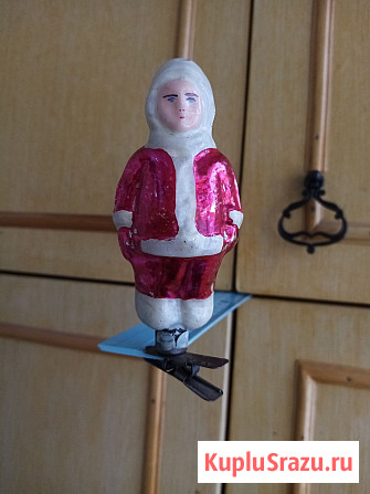 Ёлочная игрушка Мальчик в красном  - изображение 1