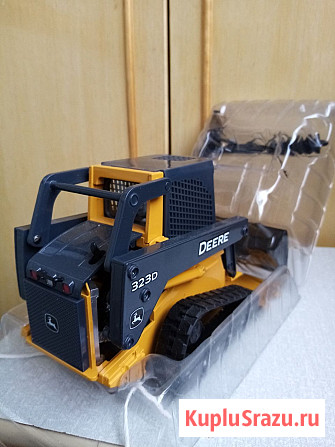 Модель Фронтальный погрузчик John Deere 323 D Саранск - изображение 3