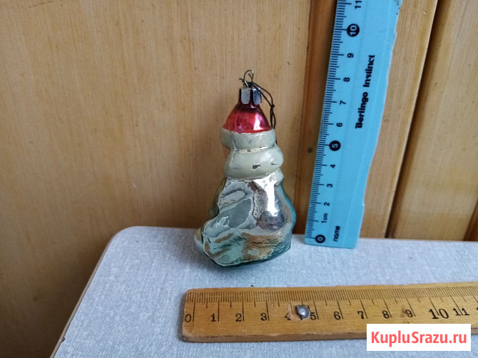 Елочная игрушка мальчик на санках  - изображение 3