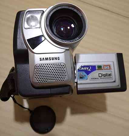 Видеокамера Samsung vp-l850 Hi 8 Digital+ аккумуляторная батарея Сыктывкар