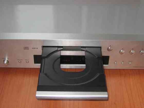 CD проигрыватель (стример) Onkyo C-7070 Silver Архангельск
