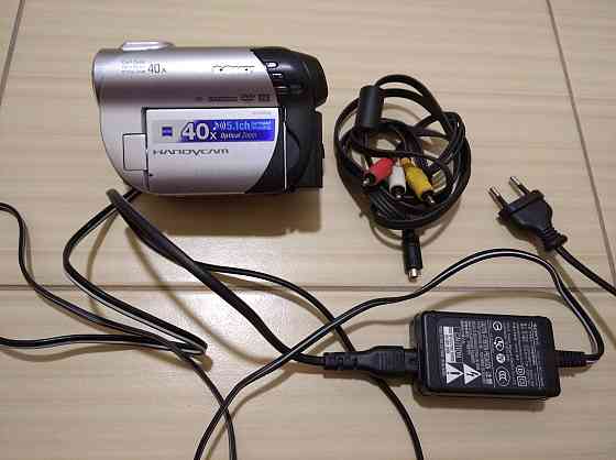 Видеокамера Sony DCR-DVD109E Сыктывкар