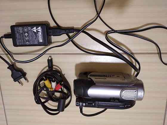 Видеокамера Sony DCR-DVD109E Сыктывкар