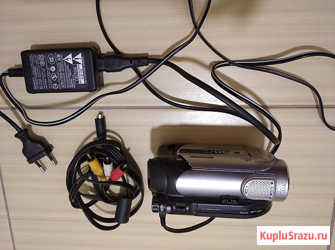 Видеокамера Sony DCR-DVD109E Сыктывкар - изображение 3