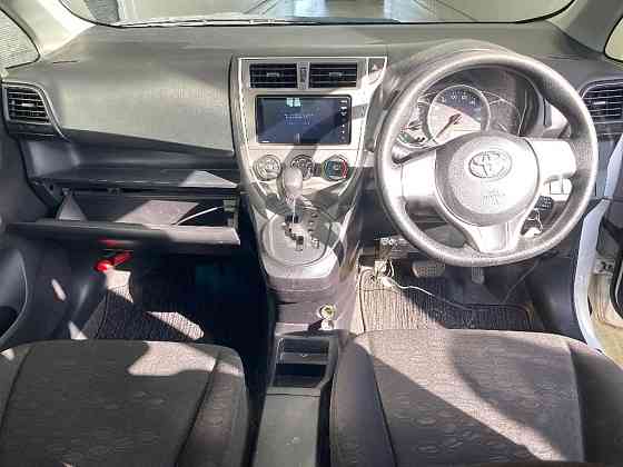 Компактвэн Toyota Ractis кузов NCP120 модификация X минивэн гв 2011 Москва