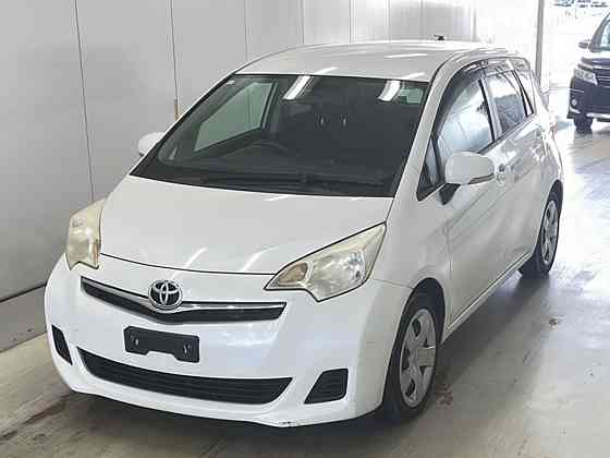 Компактвэн Toyota Ractis кузов NCP120 модификация X минивэн гв 2011 Москва