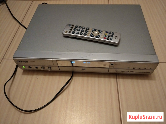 Shivaki sdv-310 проигрыватель DVD дисков в комплекте с пультом управления 3000 рублей в Сыктывкаре Сыктывкар - изображение 1