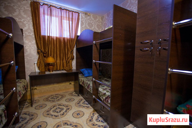 Комната 10 м² в 5-ком. кв., 2/2 эт. в аренду посуточно в Барнауле Барнаул - изображение 1