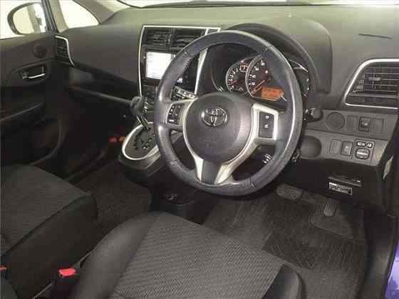 Компактвэн Toyota Ractis кузов NCP122 Welcab Wheelchair Spec Slope Type пассажир колясочник Москва
