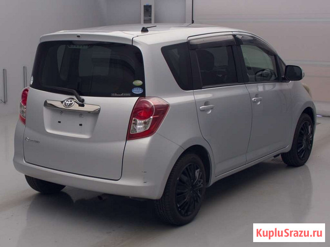 Компактвэн Toyota Ractis кузов SCP100 модификация X HID Selection минивэн гв 2010 пробег 51 т.км Москва - изображение 2